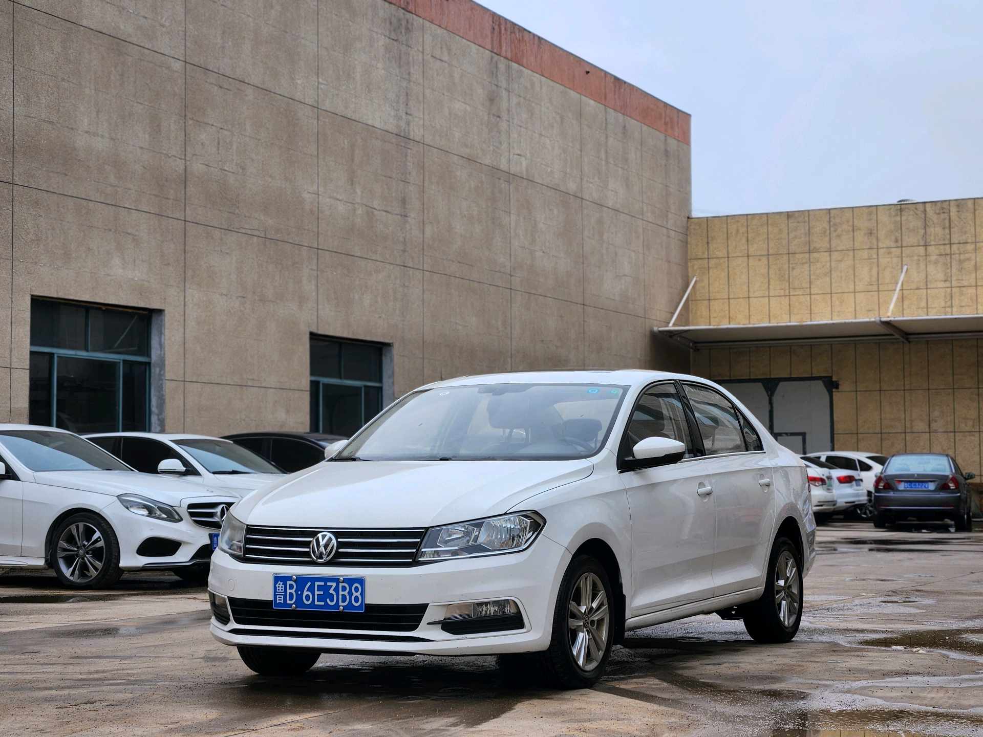 Volkswagen Santana 2017 Volkswagen Santana 2017 car image