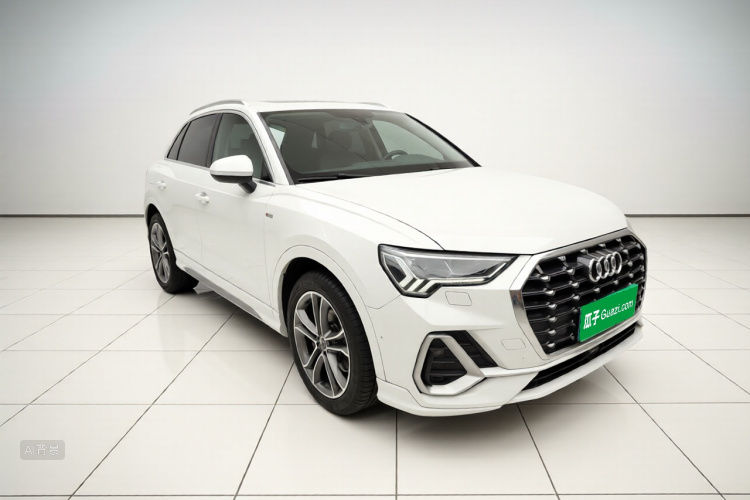 Audi Q3 2022 immagine di auto #4