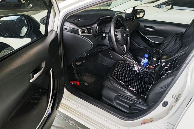 Toyota Corolla 2020 car image #16