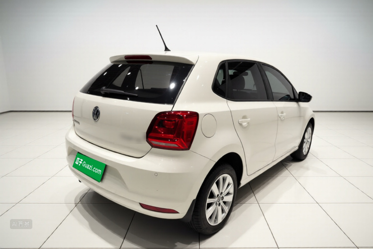 Volkswagen Polo 2015 #7 Volkswagen Polo 2015 car image #7