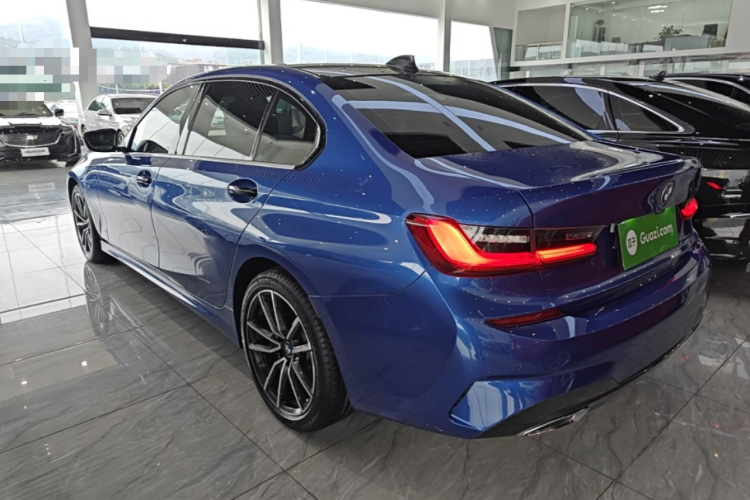 BMW 3 Series 2021 imagem de carro #5