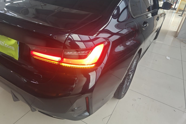 BMW 3 Series 2024 #8 BMW 3 Series 2024 car image #8