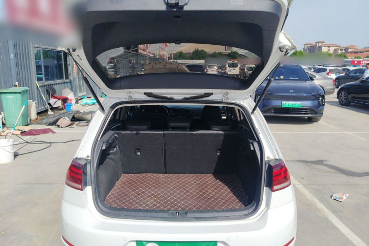 Volkswagen Golf 2020 صورة سيارة #19