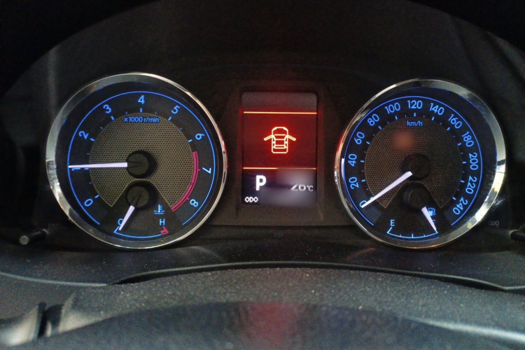Toyota Corolla 2015 car image #16