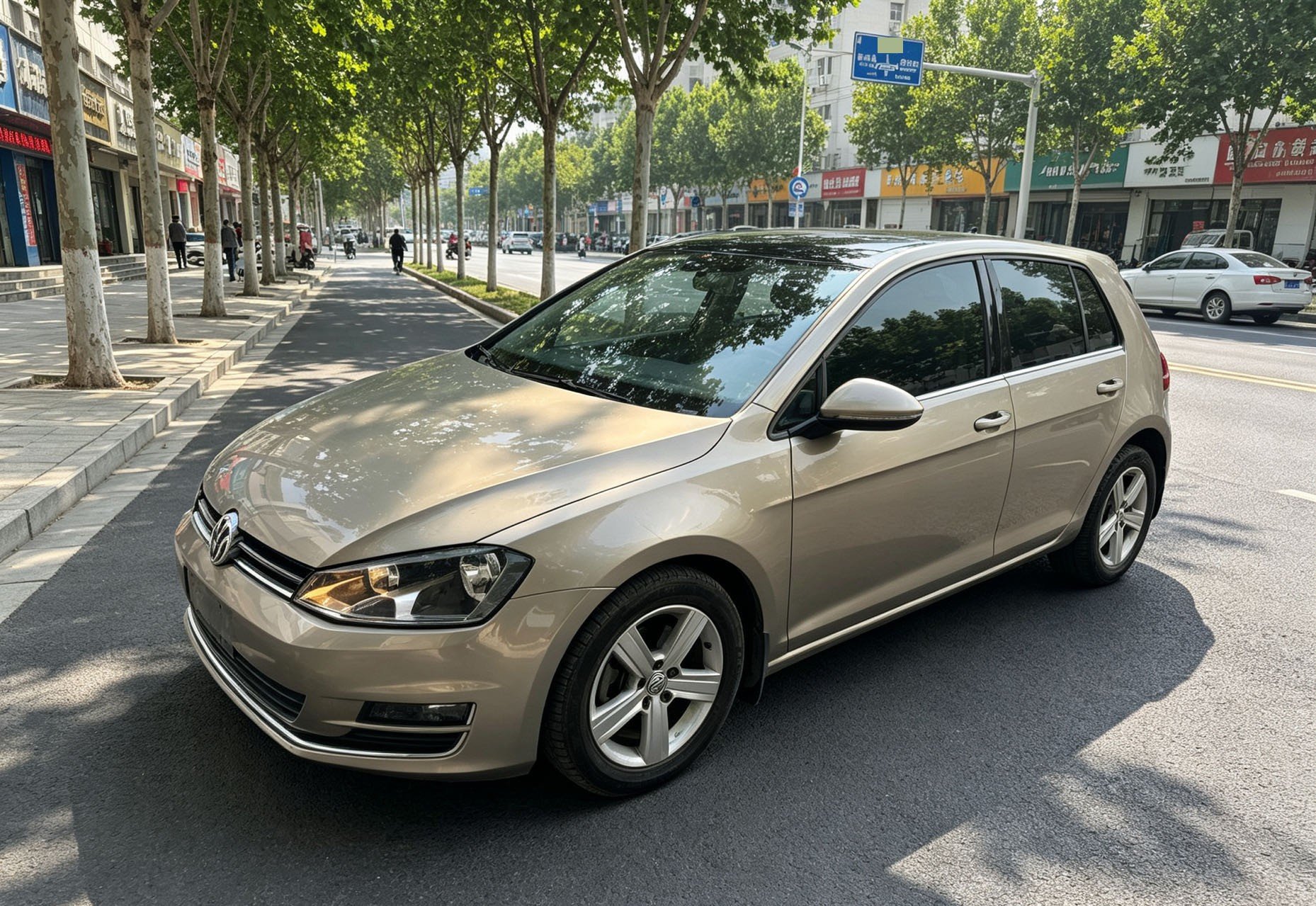 2016 car image 