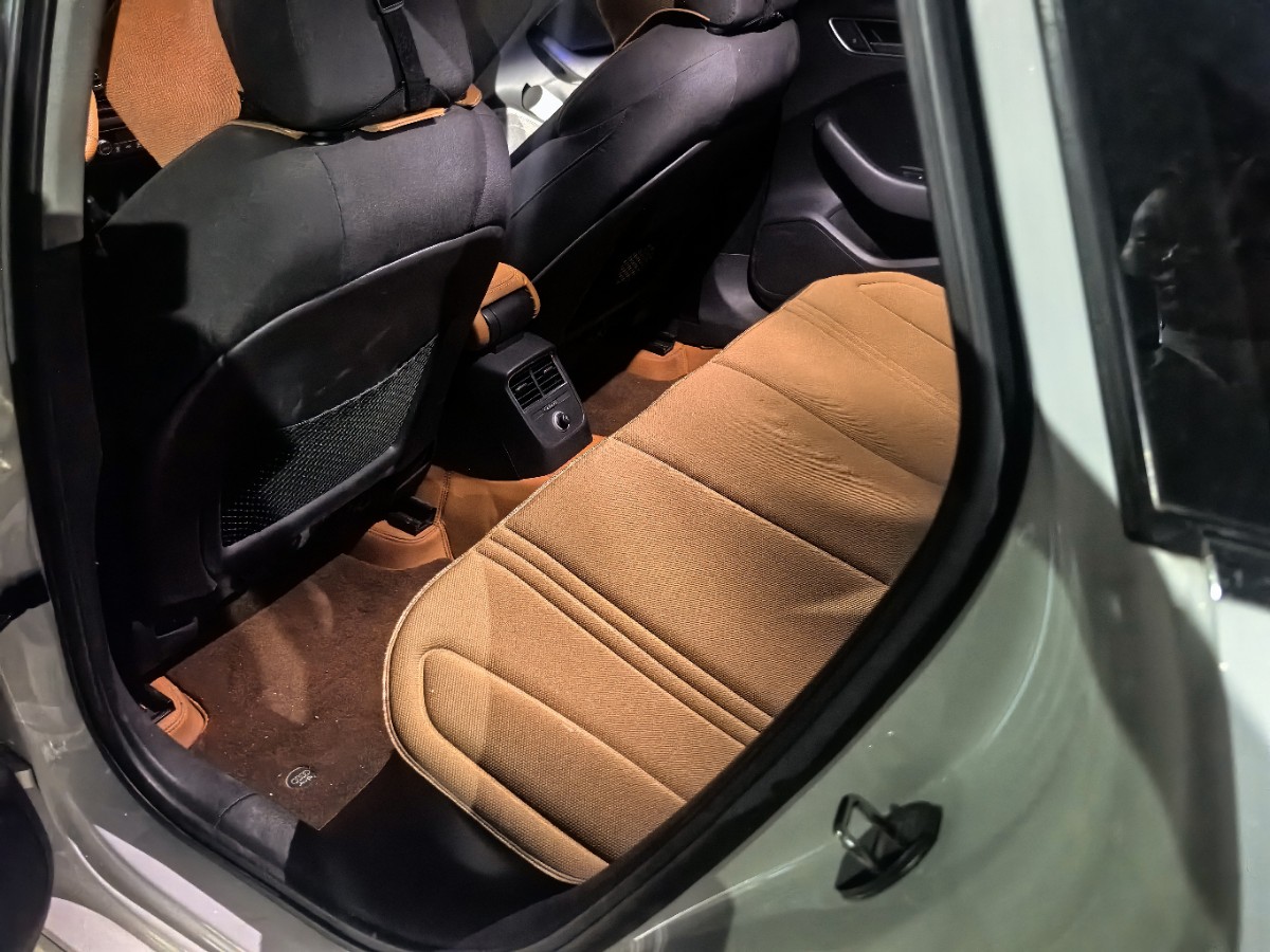 Audi A3 2017 car image #6