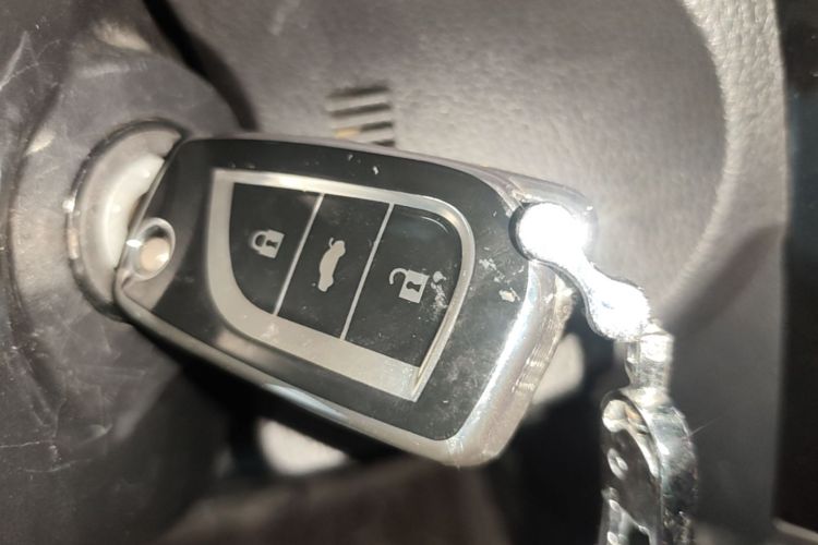 Toyota Corolla 2019 #9 Toyota Corolla 2019 car image #9