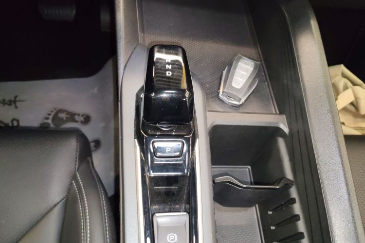 GEELY Binray 2024 car image #18