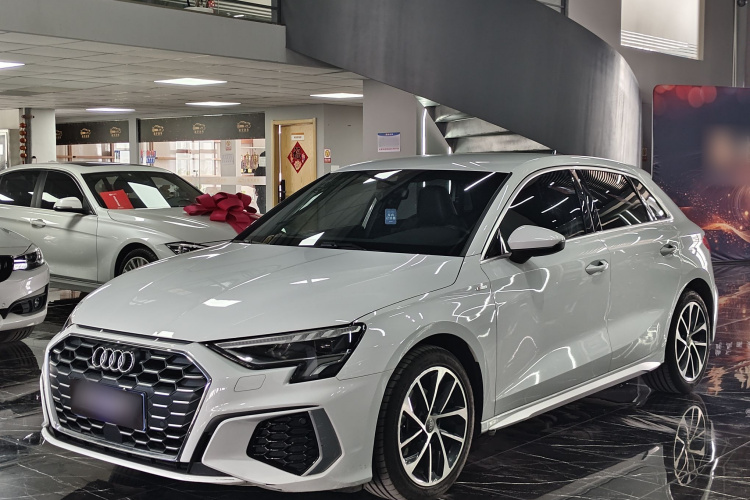 Audi A3 2022 car image #2