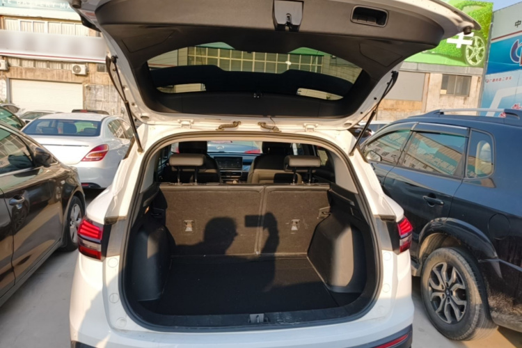 GEELY Coolray 2024 car image #19