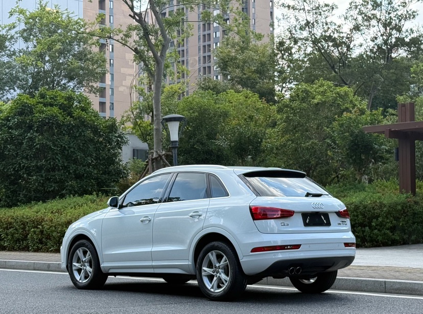 Audi Q3 2017 #3 Audi Q3 2017 car image #3