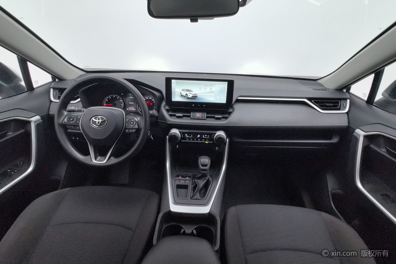 Toyota RAV4 2024 изображение автомобиля #12