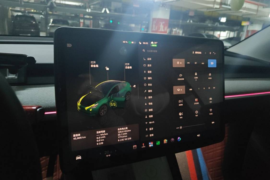 Tesla Model Y 2024 #24 Tesla Model Y 2024 car image #24