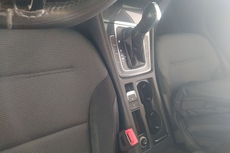 Volkswagen Golf 2018 #14 Volkswagen Golf 2018 car image #14