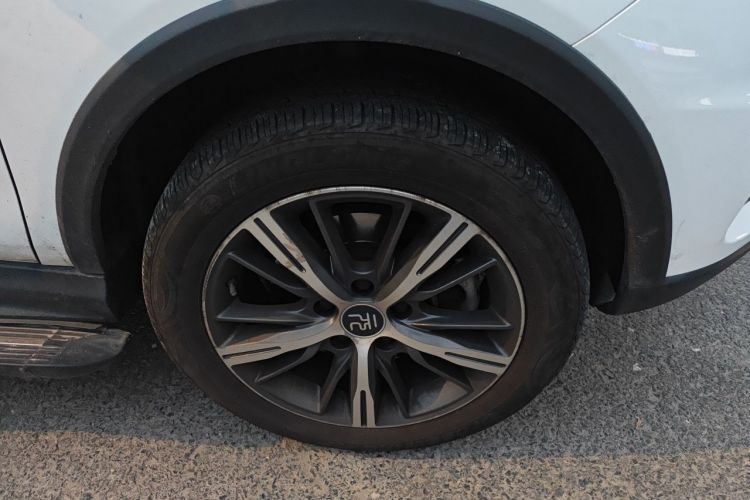 BYD Yuan New Energy 2019 #9 BYD Yuan New Energy 2019 car image #9