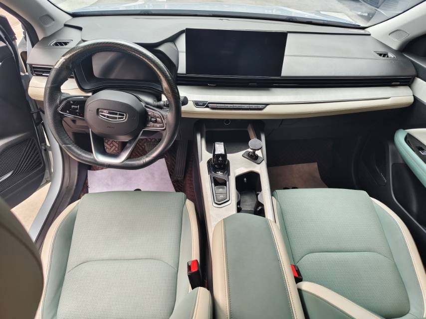 GEELY Emgrand L HiP 2022 car image #4