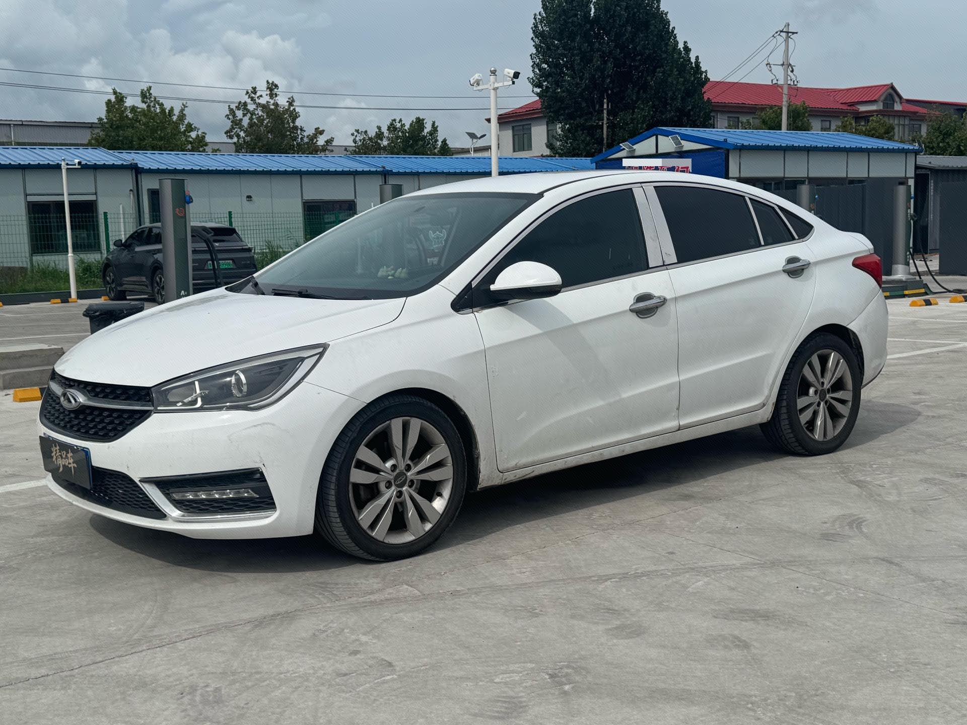 Chery Arrizo 5 2016 car image 