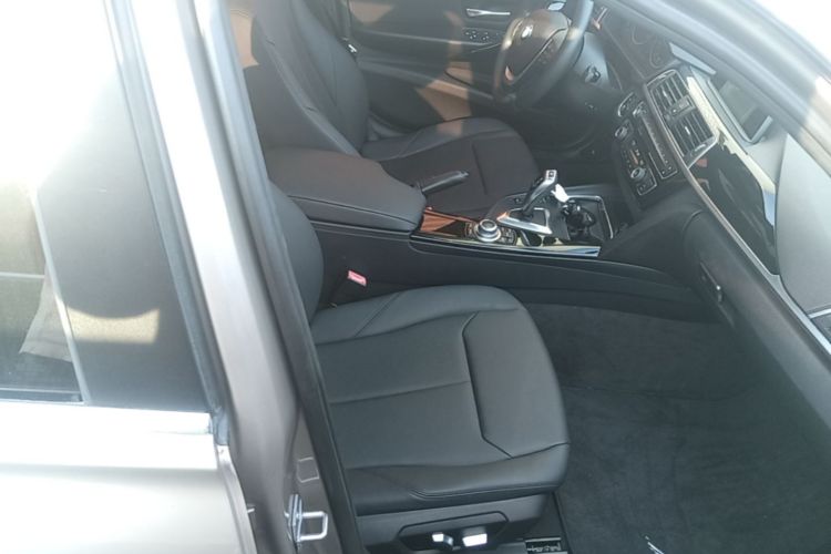 BMW 3 Series 2016 #27 BMW 3 Series 2016 car image #27