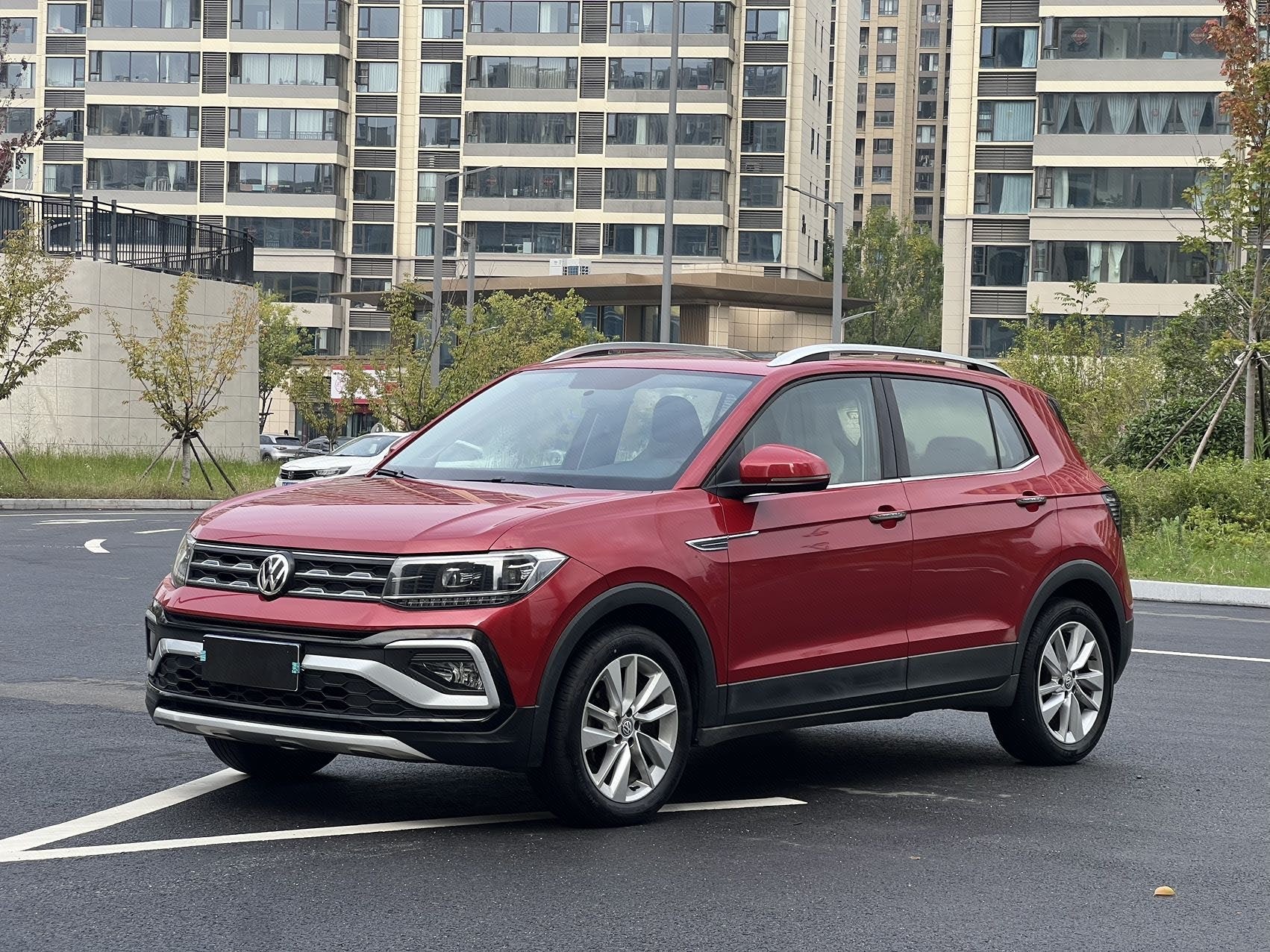 Volkswagen T-Cross 2019 Volkswagen T-Cross 2019 car image