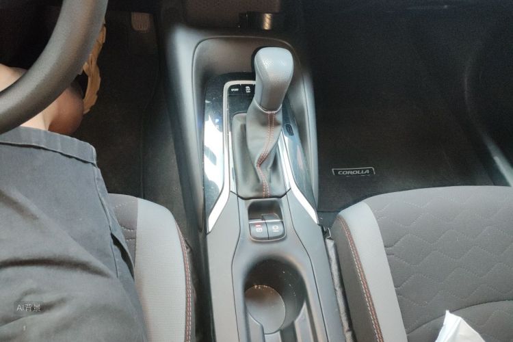 Toyota Corolla 2022 immagine di auto #16