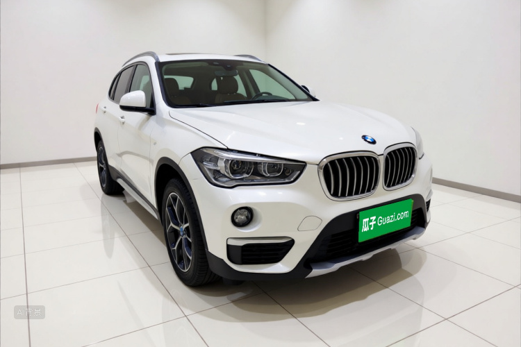 BMW X1 2019 #4 BMW X1 2019 car image #4