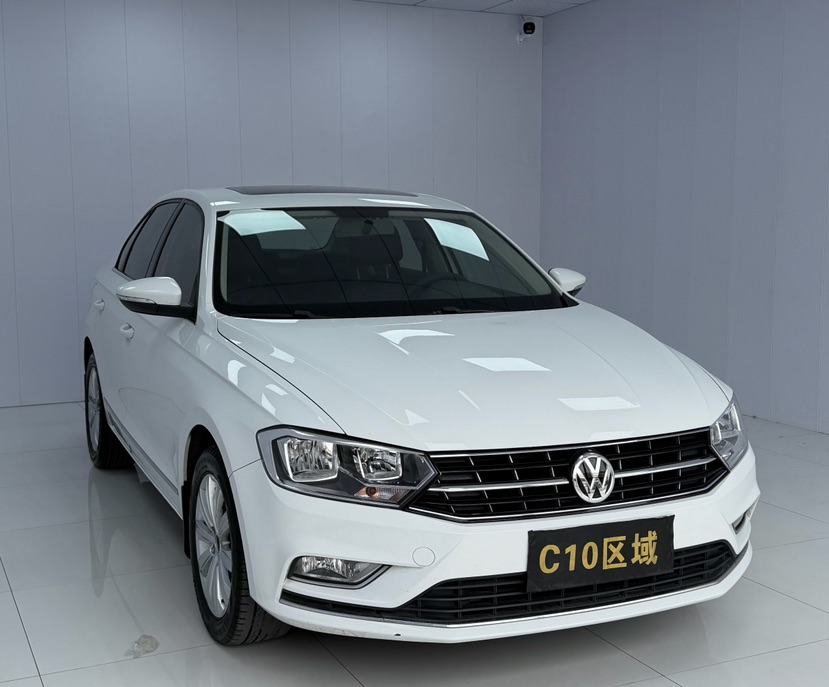 Volkswagen Bora 2017 car image #2