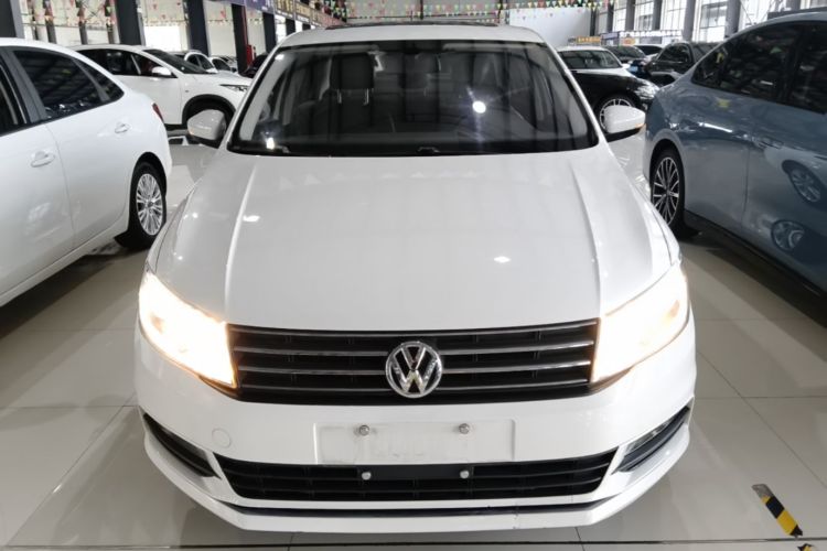 Volkswagen Santana 2018 car image #3