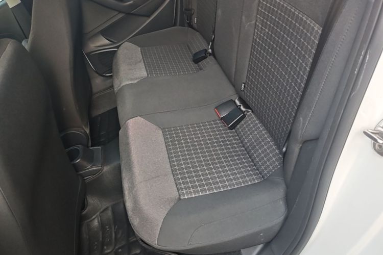 Volkswagen Polo 2017 #17 Volkswagen Polo 2017 car image #17