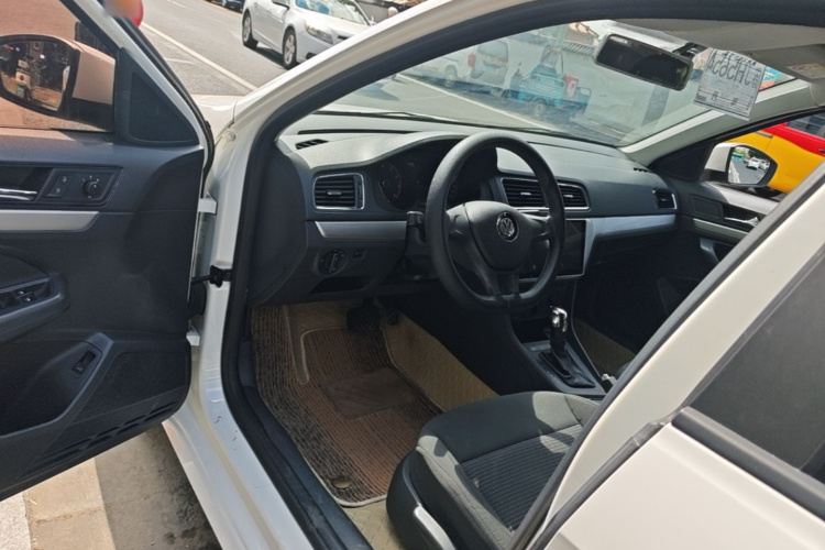 Volkswagen Lavida 2018 #16 Volkswagen Lavida 2018 car image #16