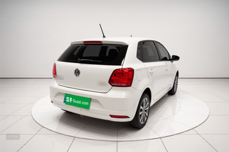 Volkswagen Polo 2017 car image #6