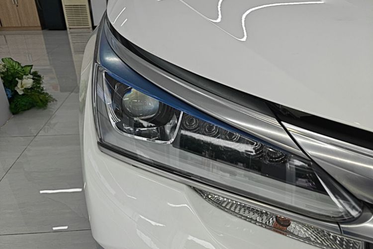 Toyota Corolla 2018 car image #8