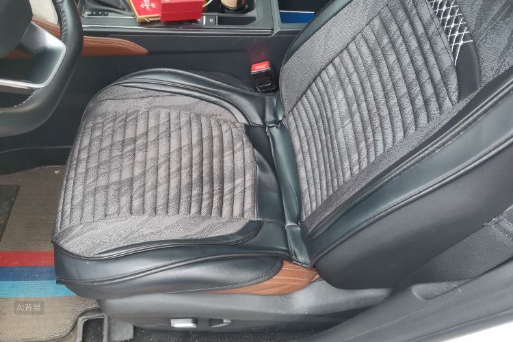 GEELY Vision X6 2022 car image #17