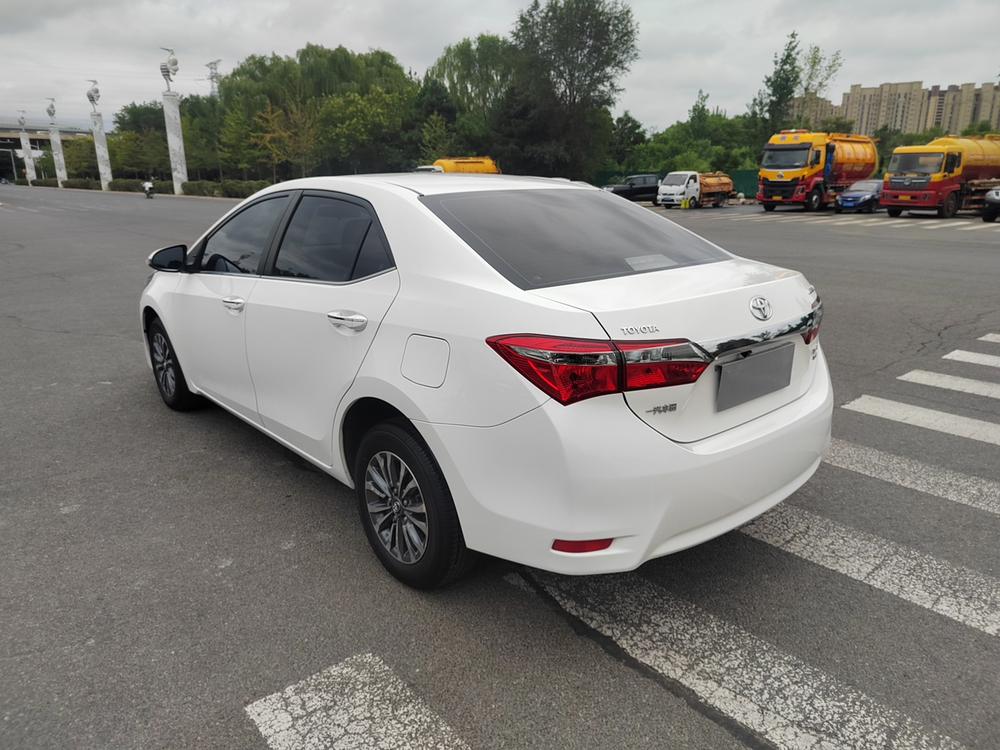 Toyota Corolla 2018 car image #4