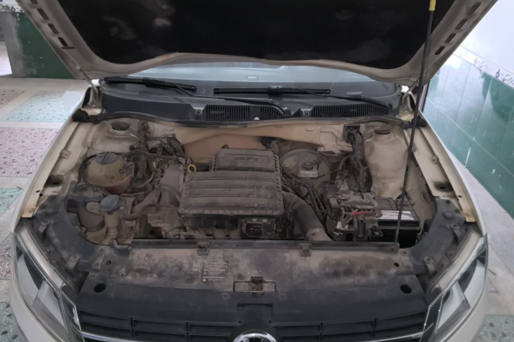 Volkswagen Lavida 2015 car image #18