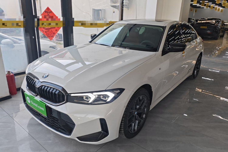 BMW 3 Series 2025 #2 BMW 3 Series 2025 car image #2