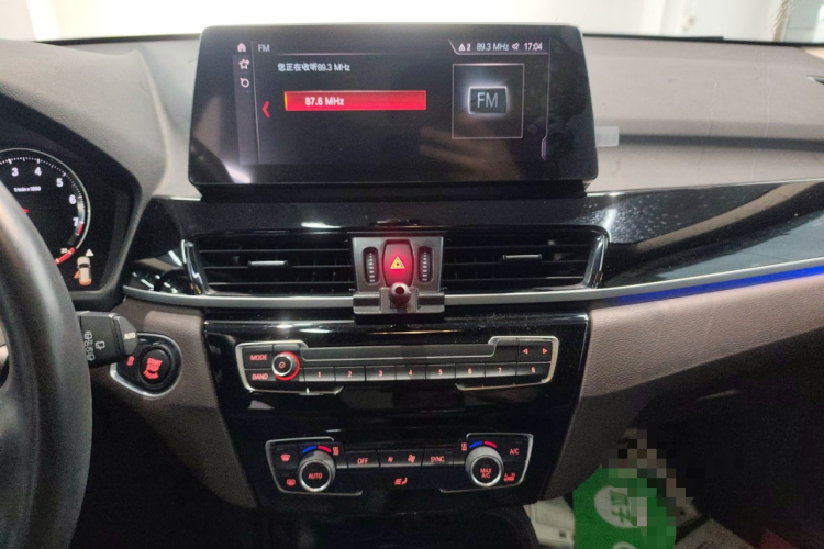 BMW X1 2021 car image #13