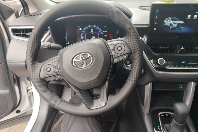 Toyota Corolla Cross 2025 car image #15