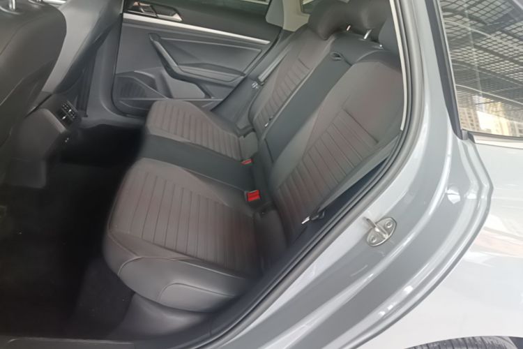Volkswagen Lavida 2022 car image #17