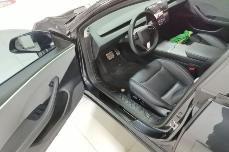 Tesla Model 3 2024 #16 Tesla Model 3 2024 car image #16