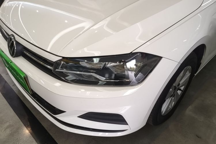 Volkswagen Polo 2021 car image #23