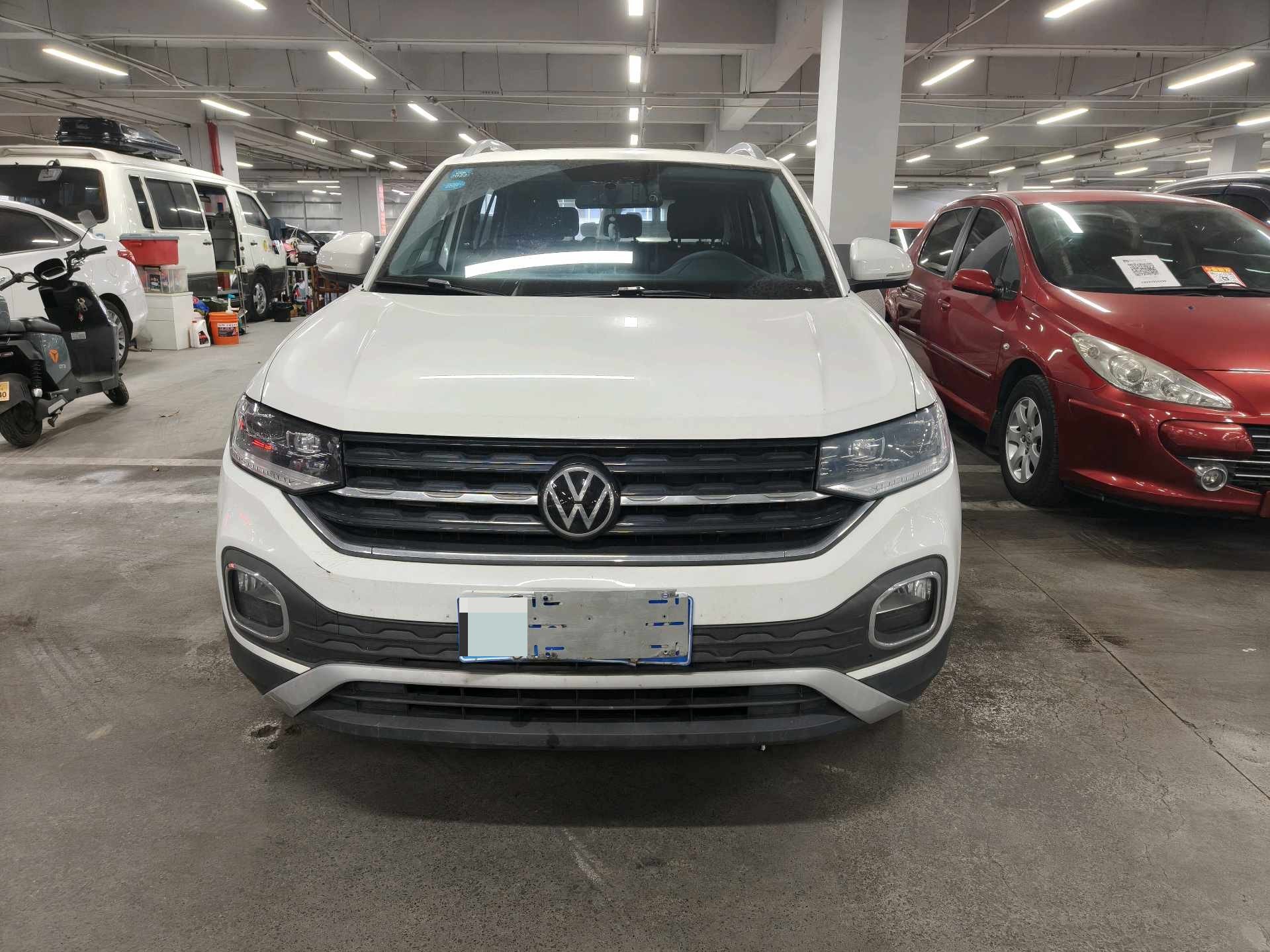 Volkswagen Tacqua 2020 car image #2