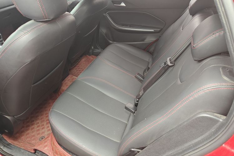 奇瑞 瑞虎3x 2018 汽车图片 #17