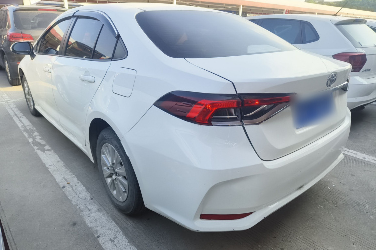 Toyota Corolla 2024 صورة سيارة #5