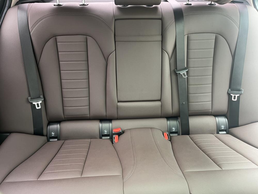 BMW 3 Series 2019 car image #26