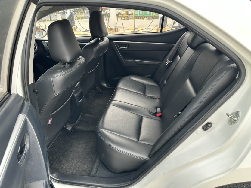 Toyota Corolla 2019 car image #9