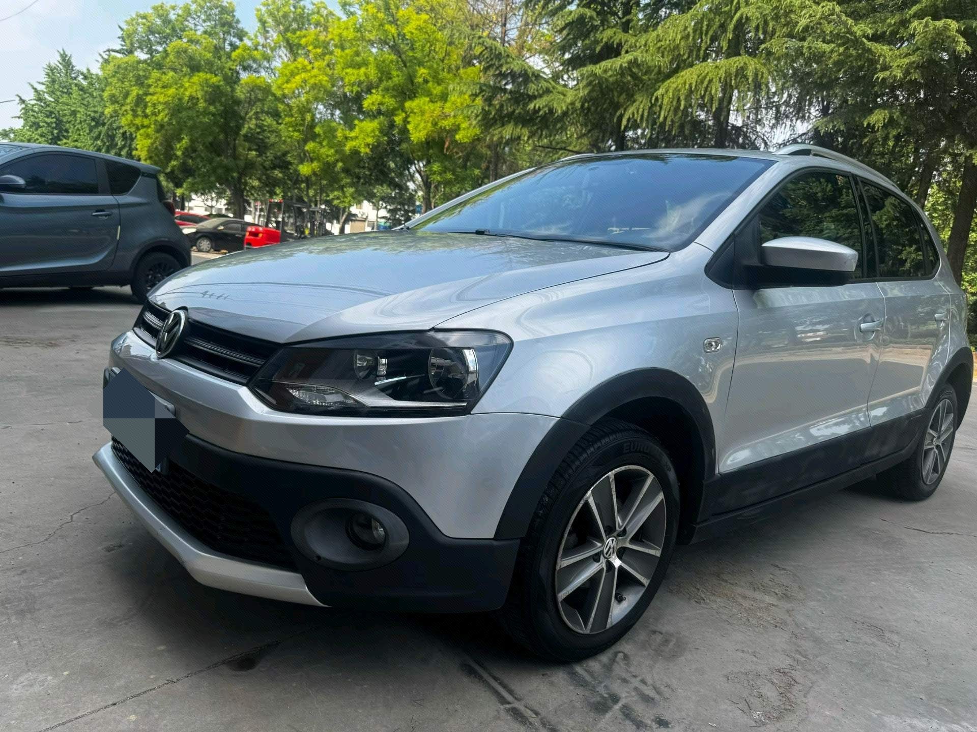Volkswagen Polo 2012 Volkswagen Polo 2012 car image