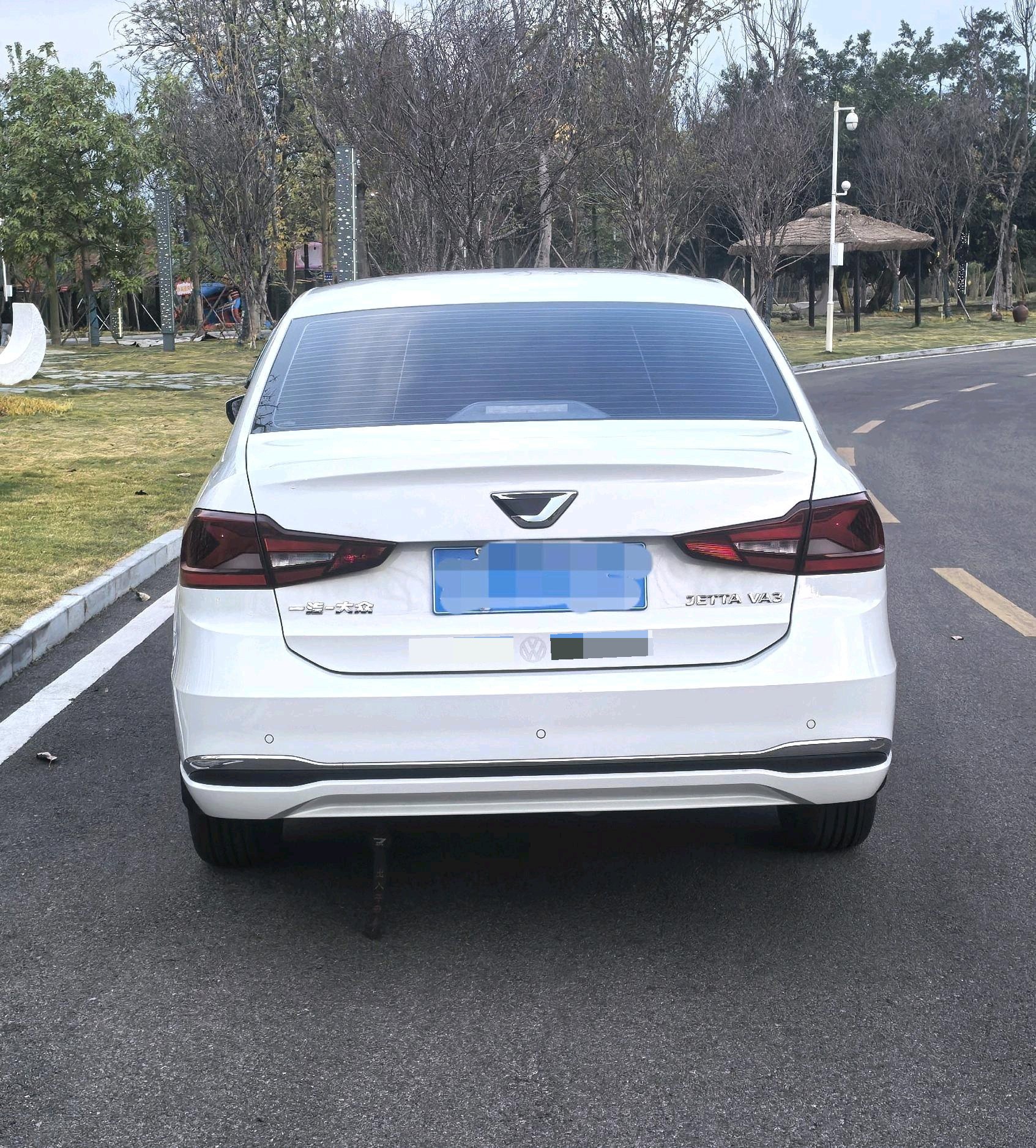 Jetta VA3 2023 image de voiture #6