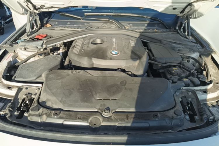 BMW 3 Series 2019 #22 BMW 3 Series 2019 car image #22