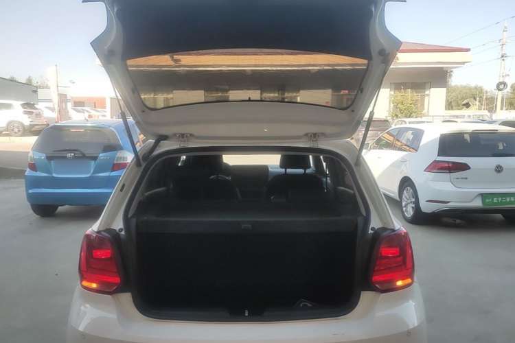 Volkswagen Polo 2019 #19 Volkswagen Polo 2019 car image #19