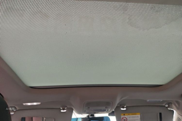 Audi Q3 2017 car image #20